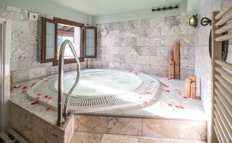 Hotel Spa Atxaspi Лесака Екстер'єр фото
